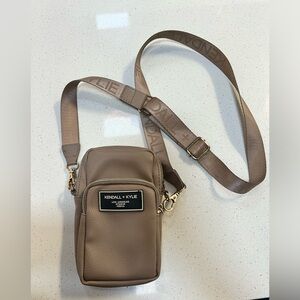 Crossbody purse
